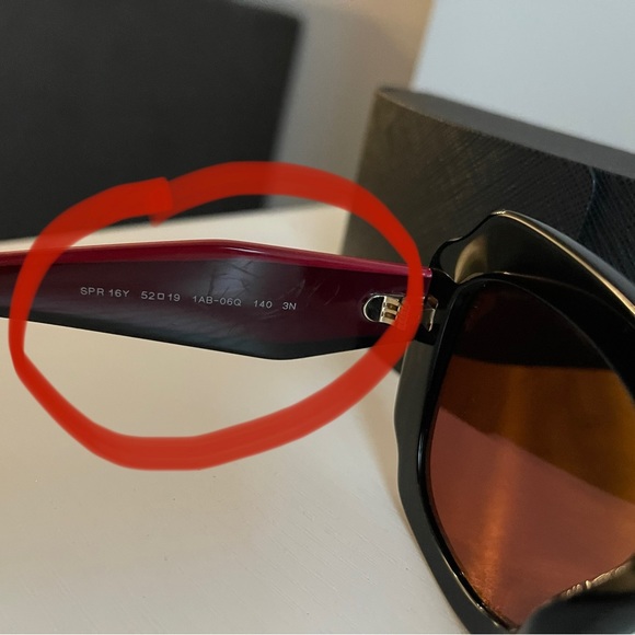 Prada Shades Black|Burg|Red main image 6